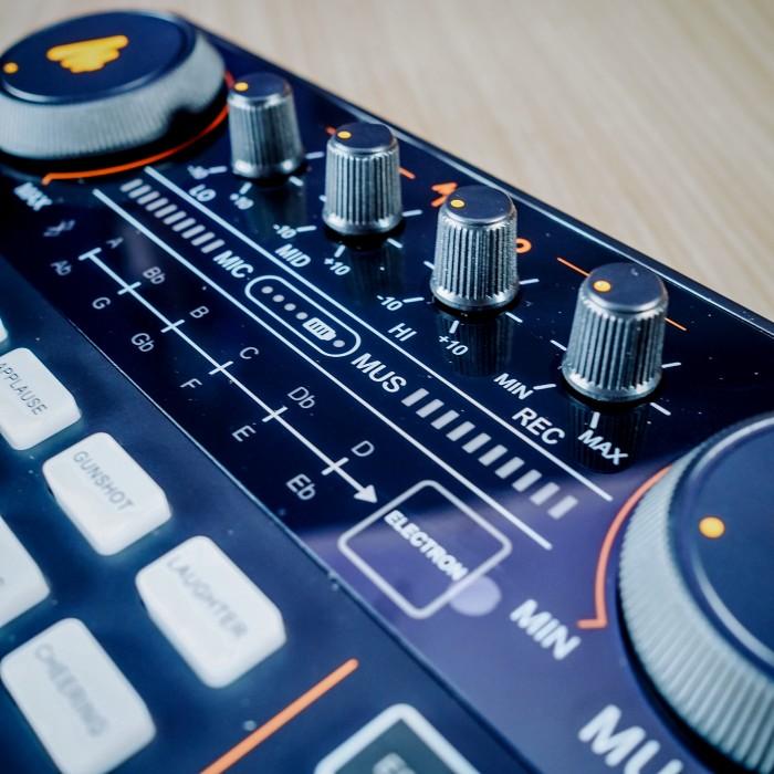 MAONOCASTER MAONO AM200 MIXER CONSOLE PORTABLE PODCAST STUDIO