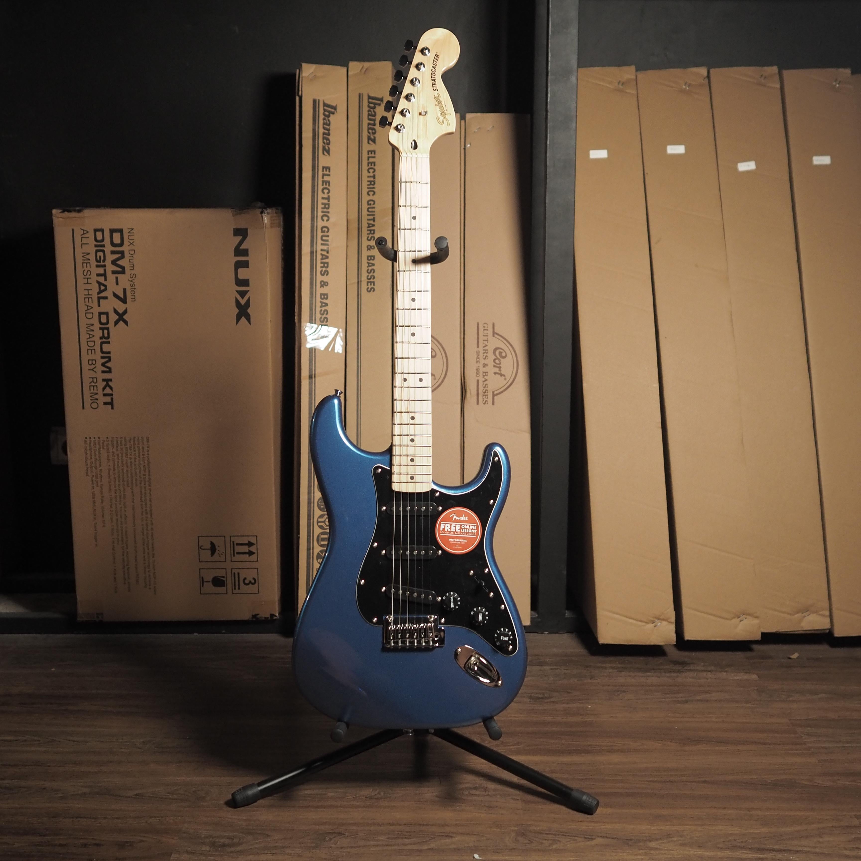 Squier Affinity Stratocaster SSS Maple FB Electric Guitar