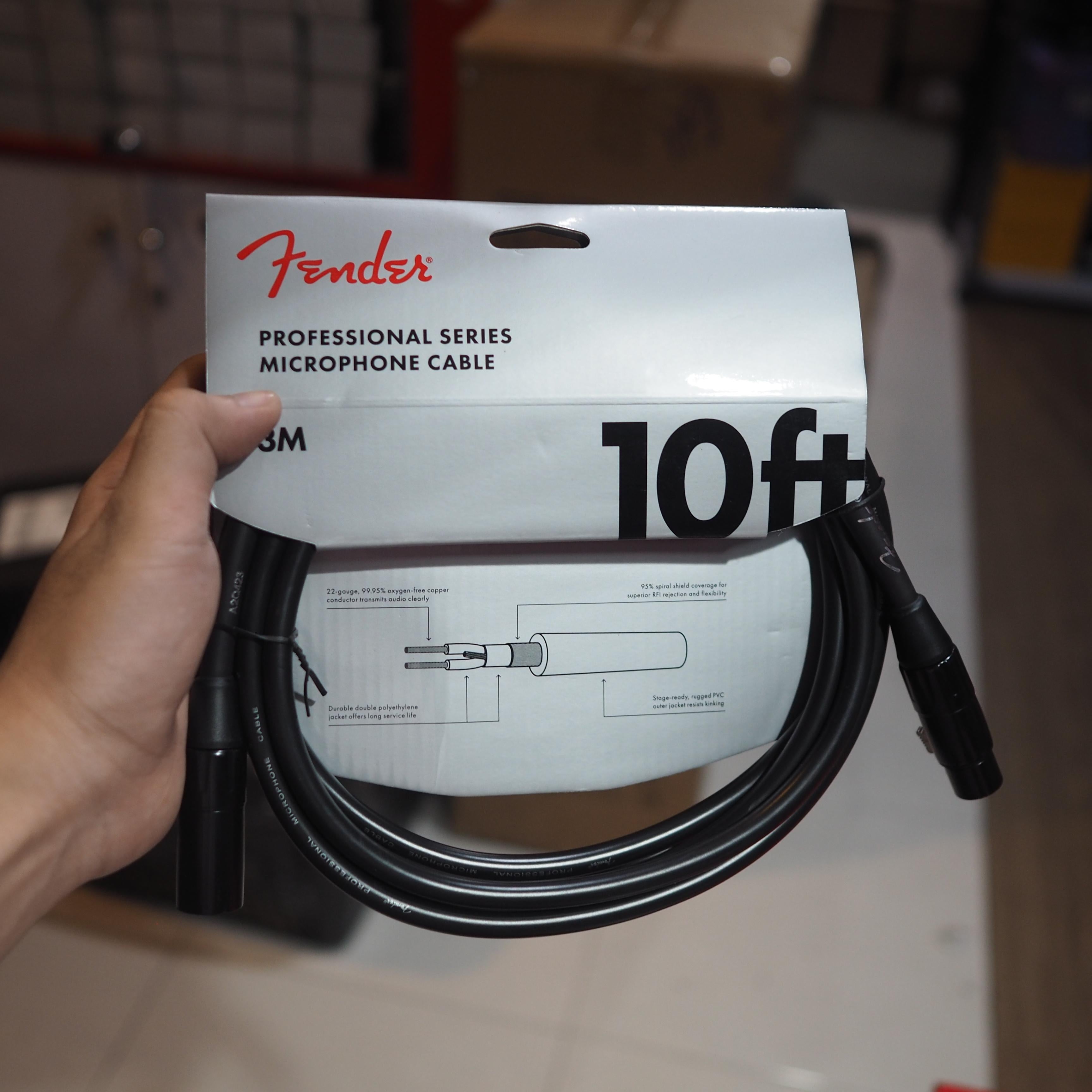 FENDER Professional Series Microphone Cable - KABEL MIC