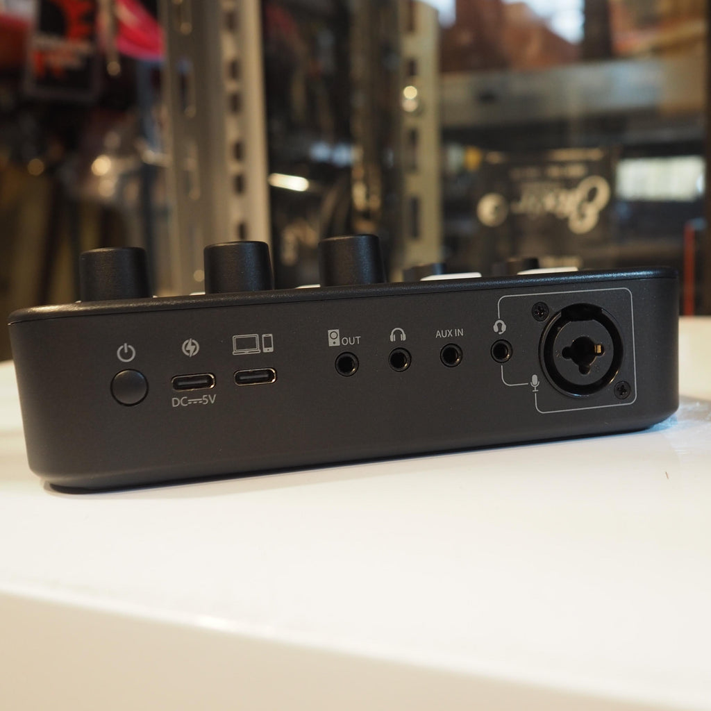 Maono G1 Neo Live Streaming Audio Interface - Soundcard Gaming Podcast