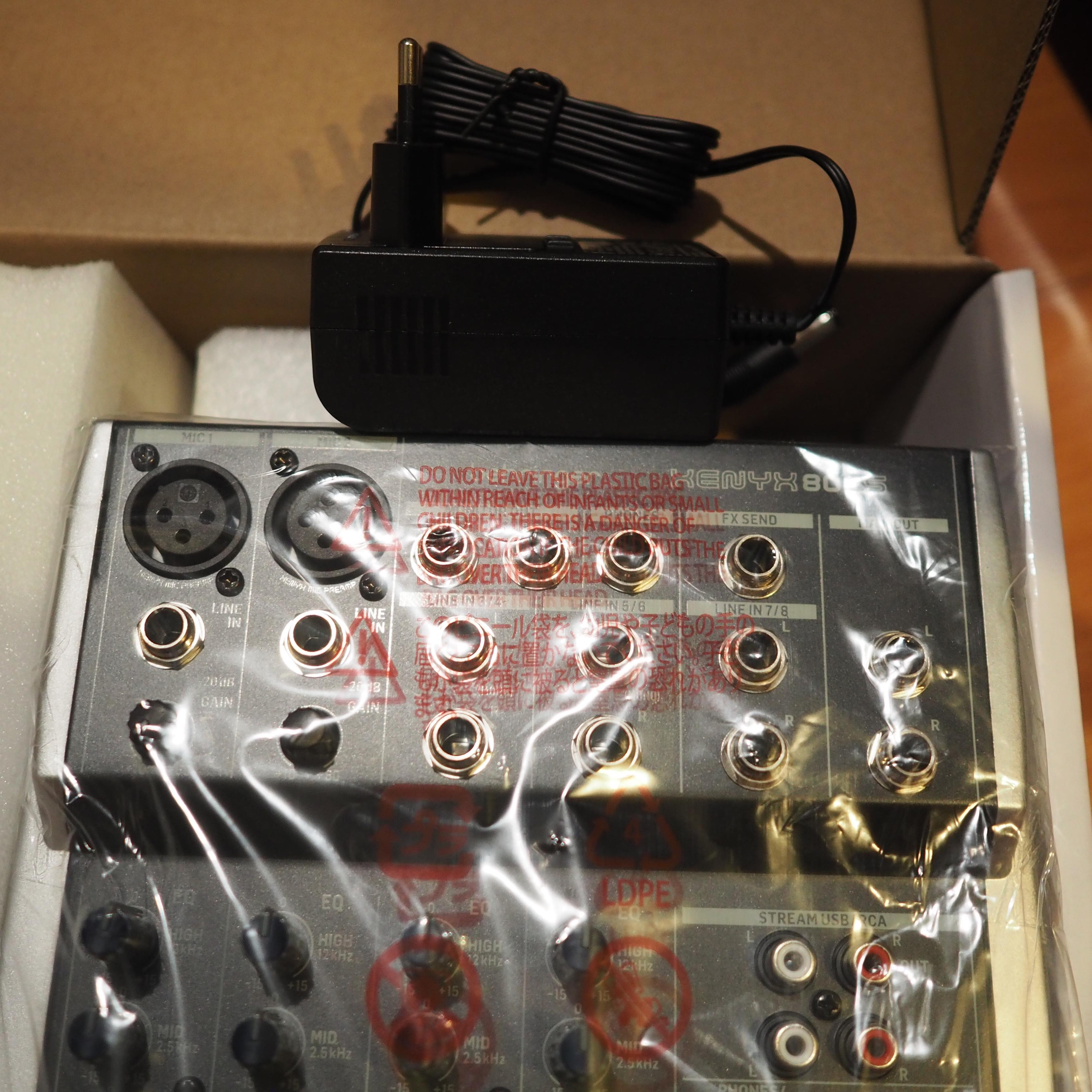 BEHRINGER XENYX 802S Premium Analog 8 Input Audio Mixer | 802USB