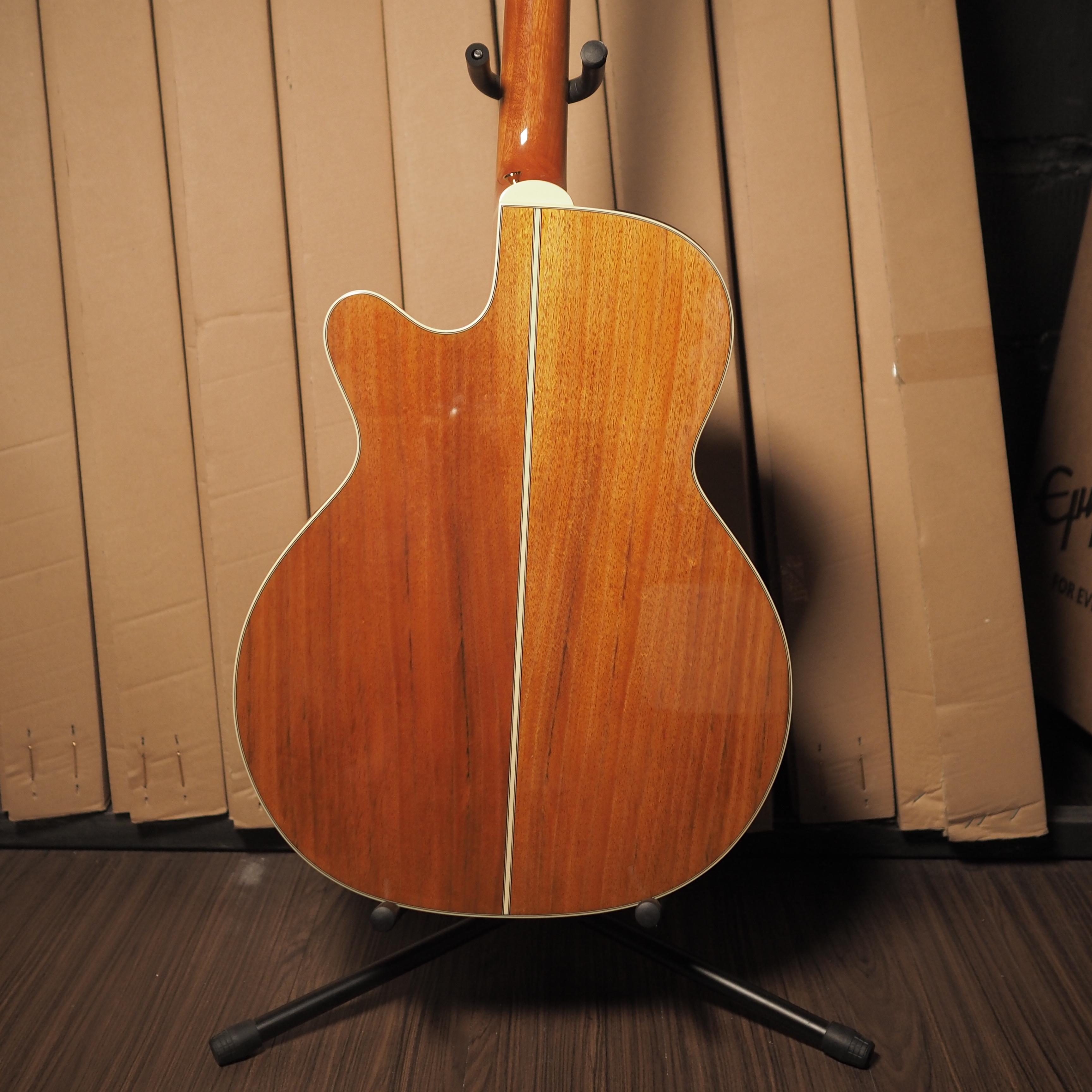 Takamine GN77KCE Acoustic Mini Jumbo Electric Guitar - Gitar Akustik
