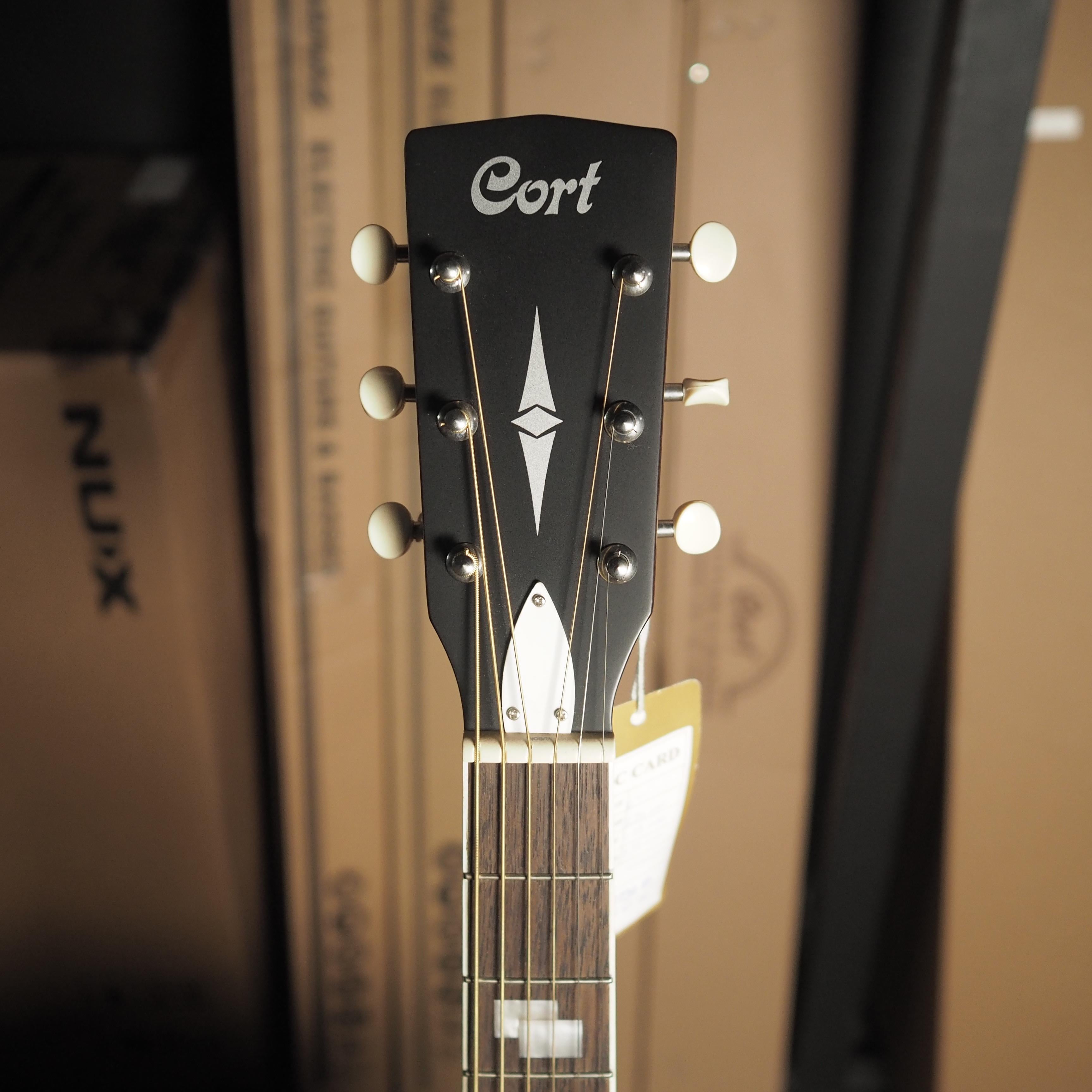 Cort CJ-Retro Jumbo Acoustic Guitar w/Gig Bag - Gitar Akustik