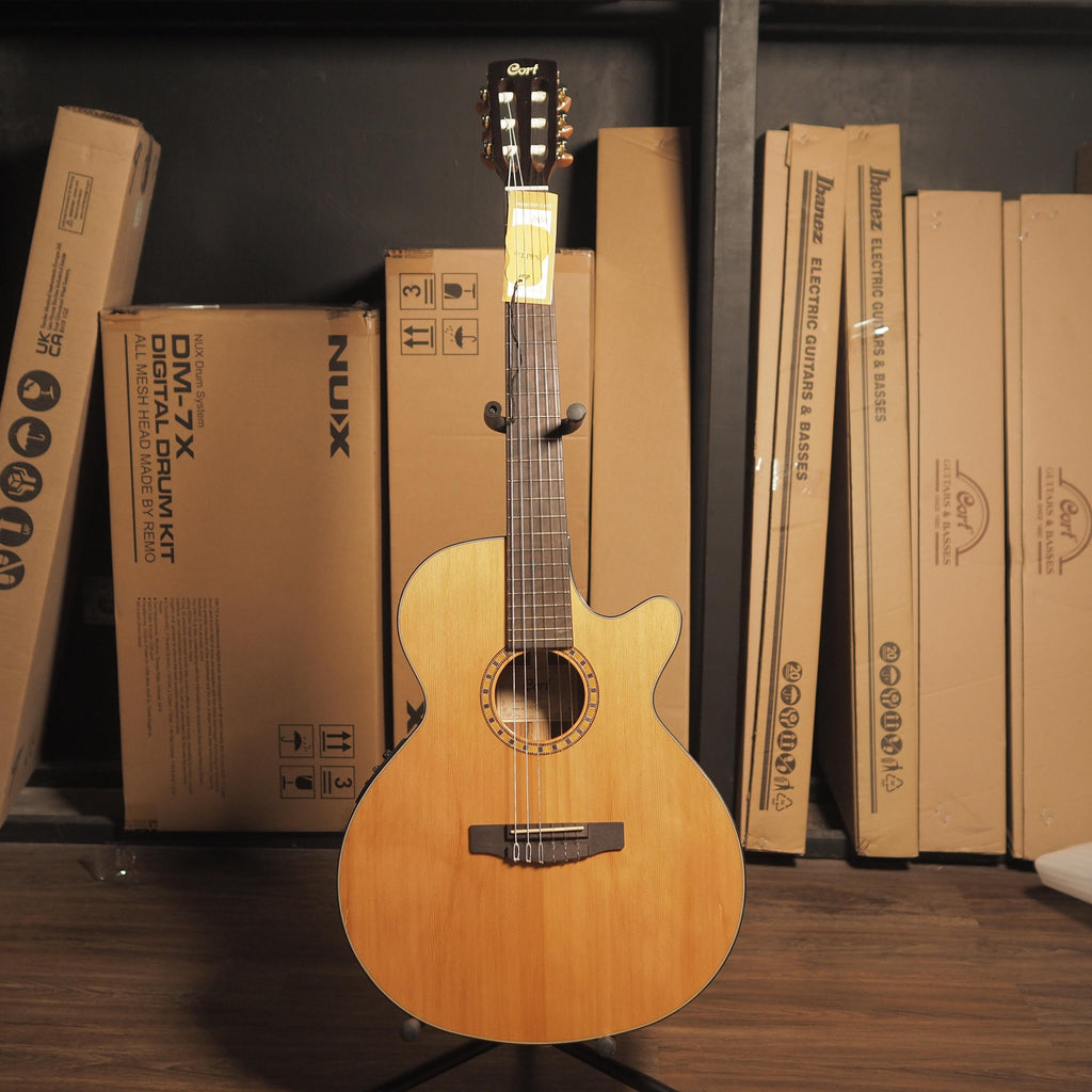 Cort CEC-7 Nylon Classical Guitar - Gitar Akustik Klasik CE-C7