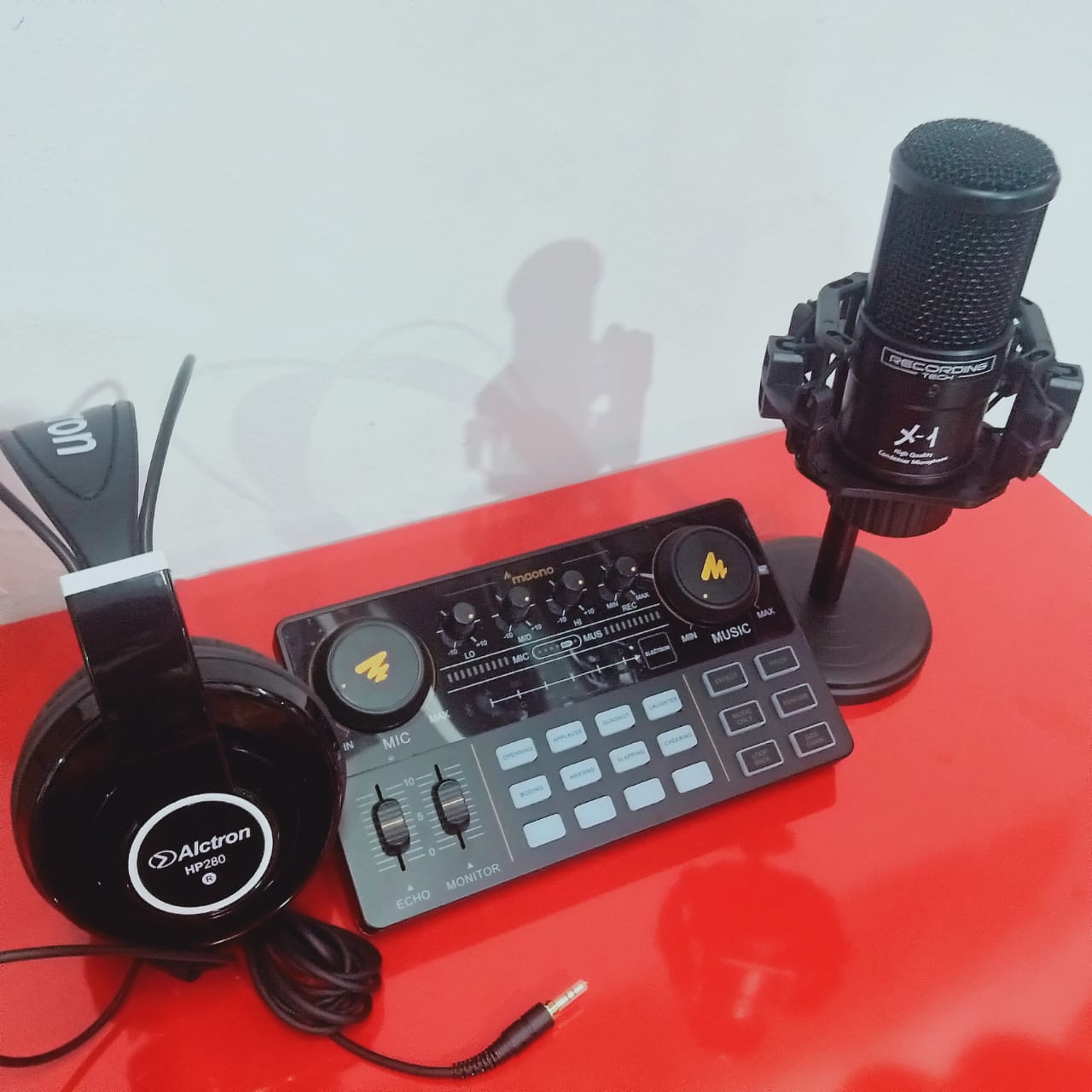 PAKET RECORDING PODCAST MAONO AM-200 MIC RT X-1 PLUS HP280 PLUS STAND