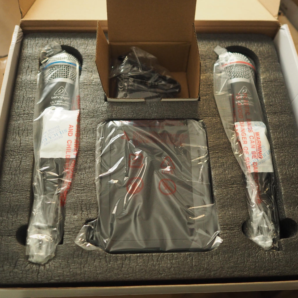 BEHRINGER ULTRALINK ULM302MIC DIGITAL WIRELESS MICROPHONE