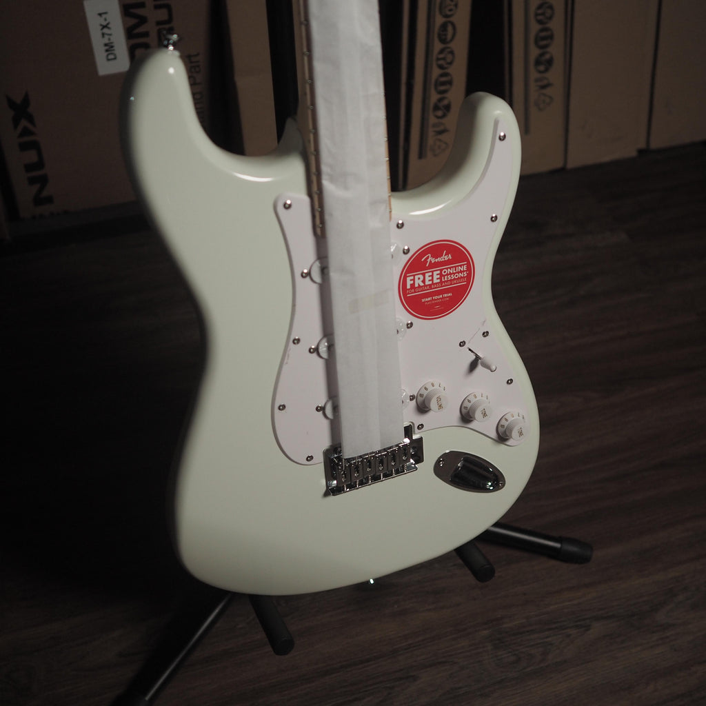 SQUIER FSR SONIC Stratocaster Electric Guitar | Gitar Elektrik Listrik