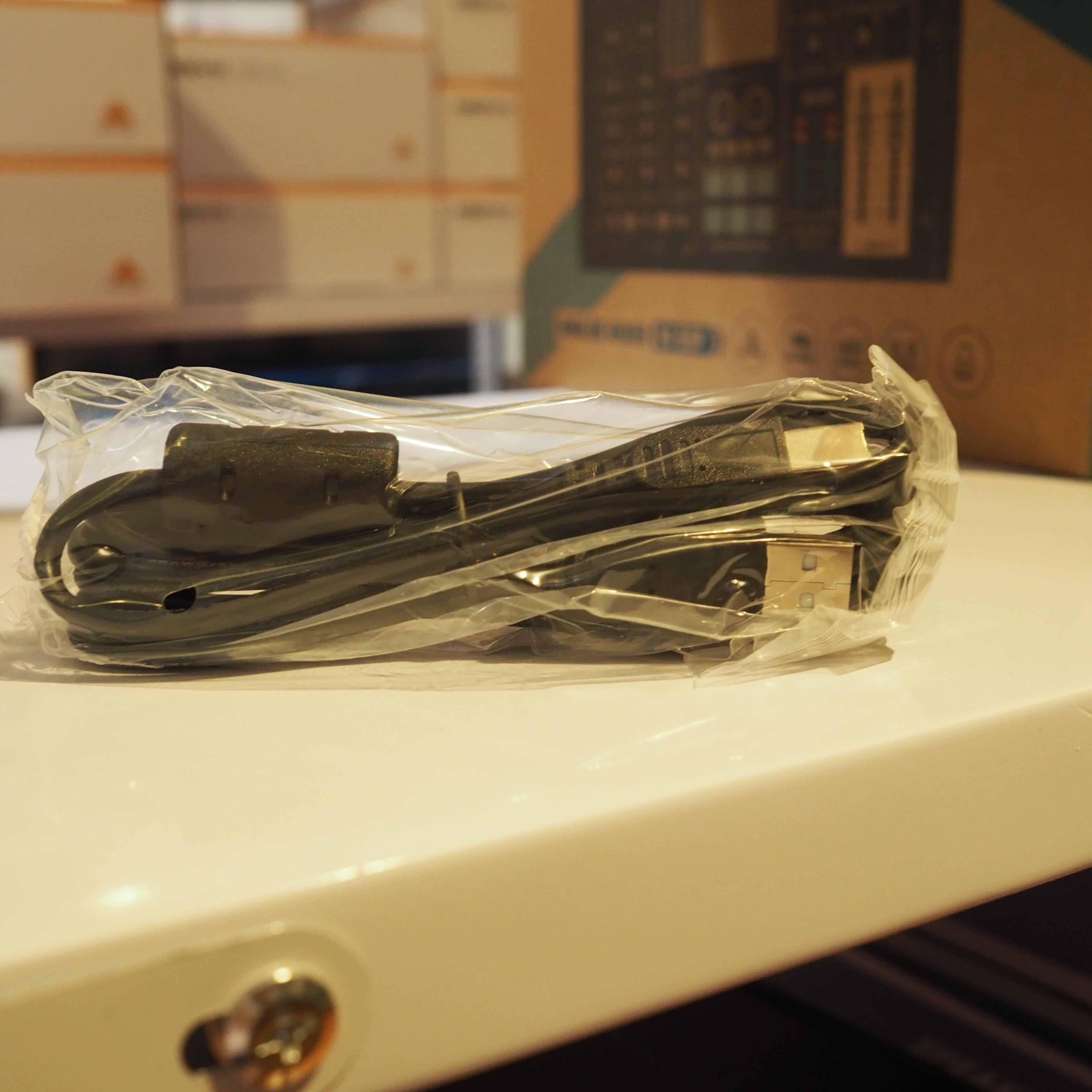 BEHRINGER U-PHORIA UMC204HD - SOUNDCARD RECORDING