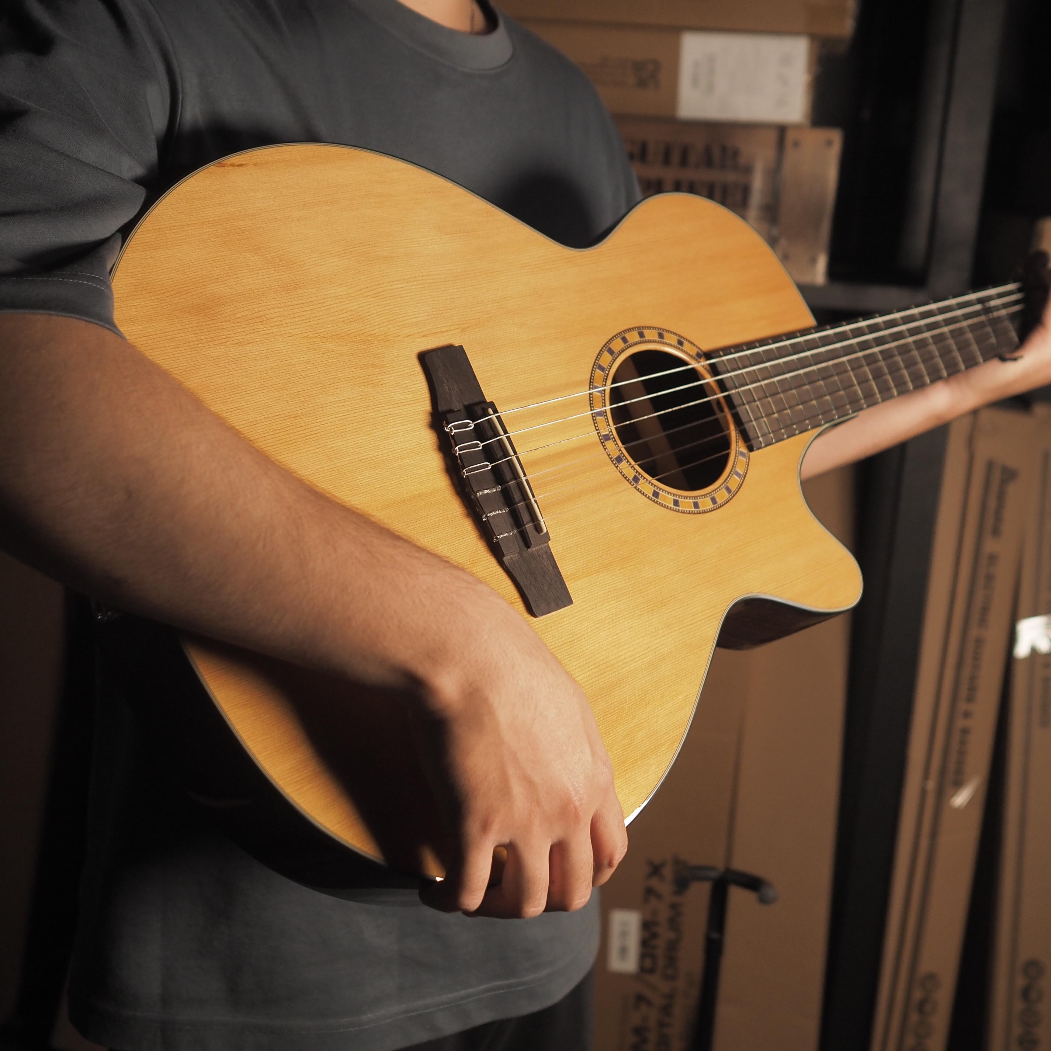 Cort CEC-7 Nylon Classical Guitar - Gitar Akustik Klasik CE-C7