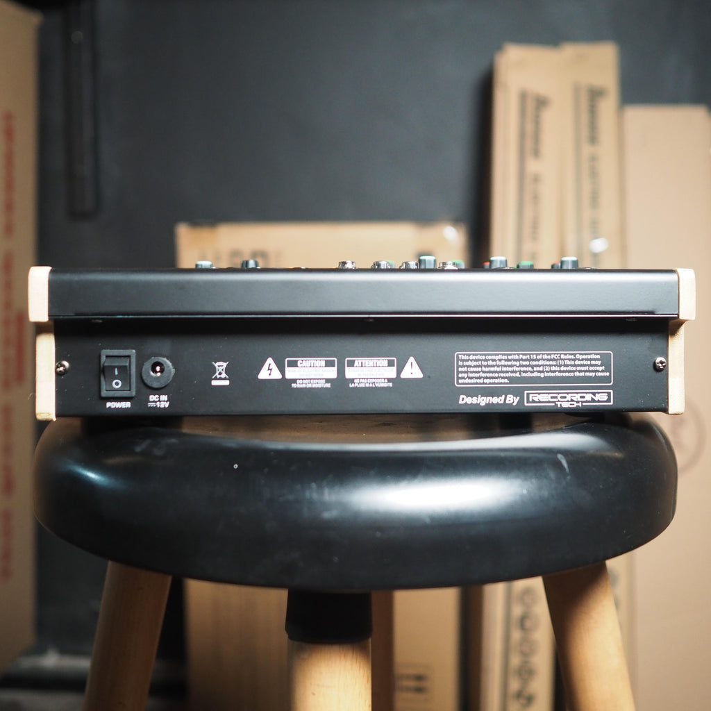 Recording Tech Classic4 4 Channel Audio Mixer With Built in Battery & USB | RT-CLASSIC 4 Baterai Tanam Charge Chas