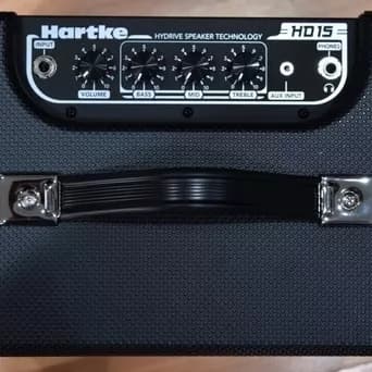 HARTKE HD15 COMBO BASS AMPLIFIER