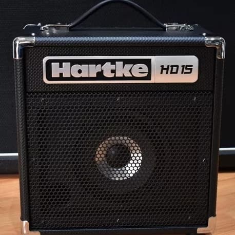 HARTKE HD15 COMBO BASS AMPLIFIER