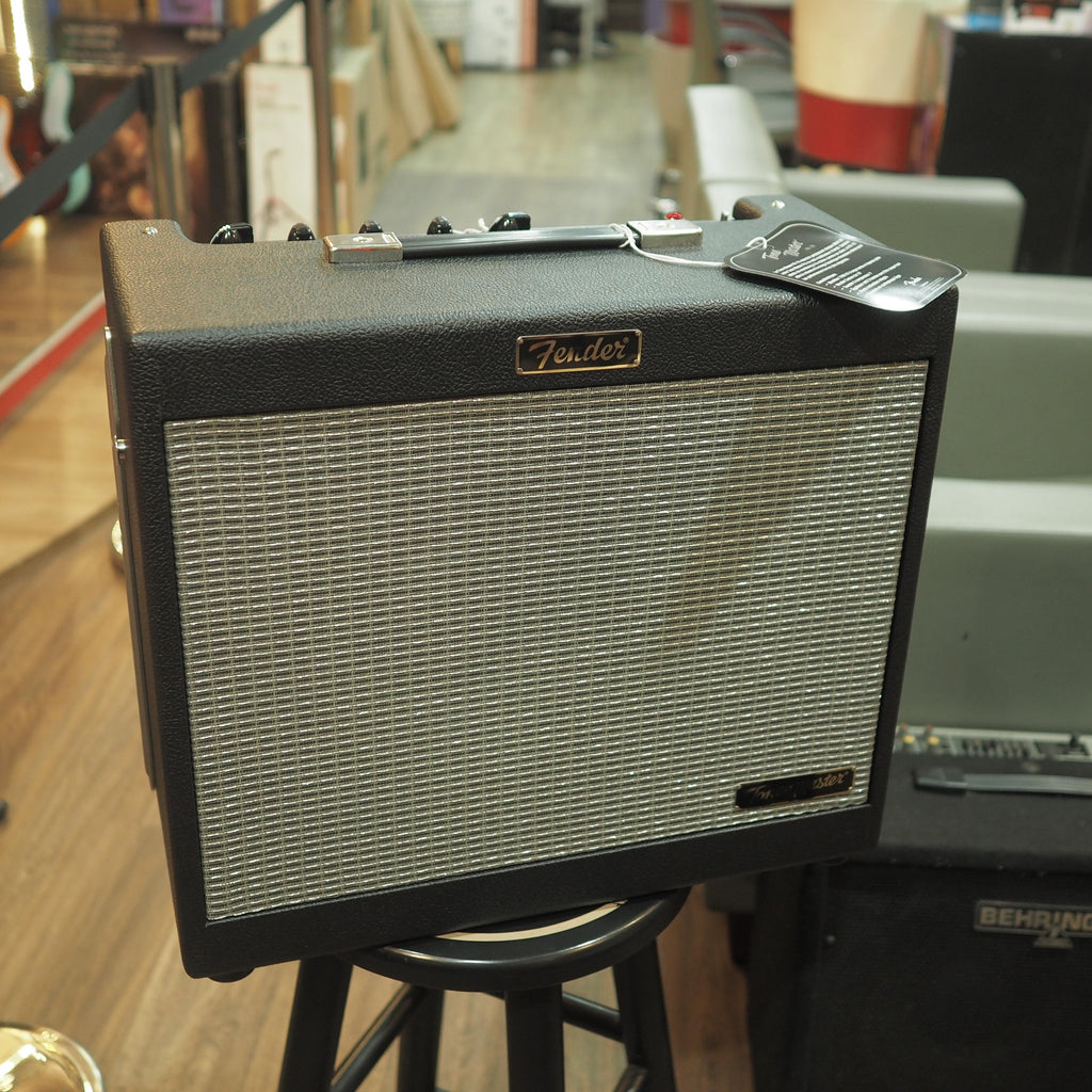 Fender Tone Master FR-10 Guitar Cabinet Amplifier - Ampli Gitar FR10 Original Asli