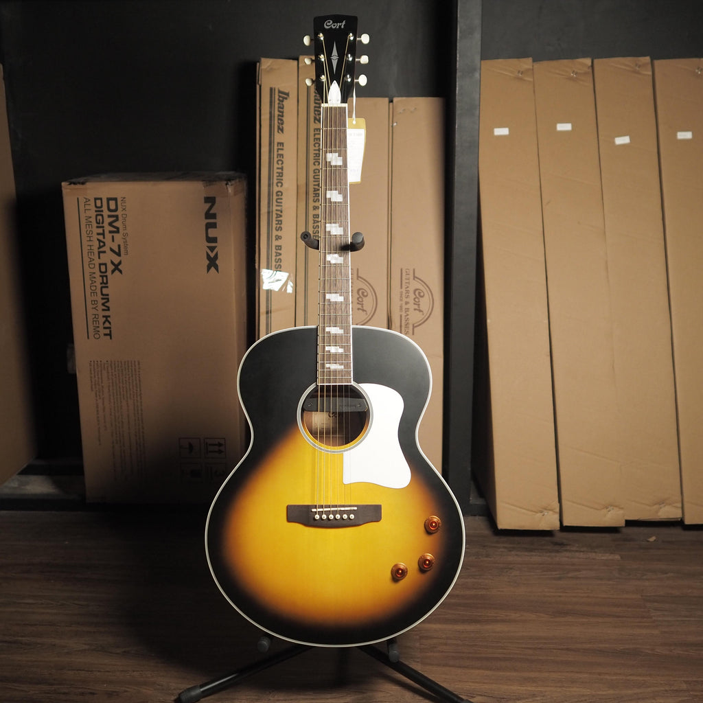 Cort CJ-Retro Jumbo Acoustic Guitar w/Gig Bag - Gitar Akustik