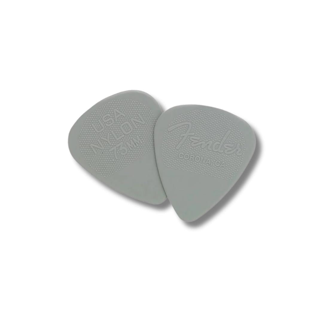 Fender Nylon Guitar Picks, 351 Shape 12-Pack - Pick Gitar Bass