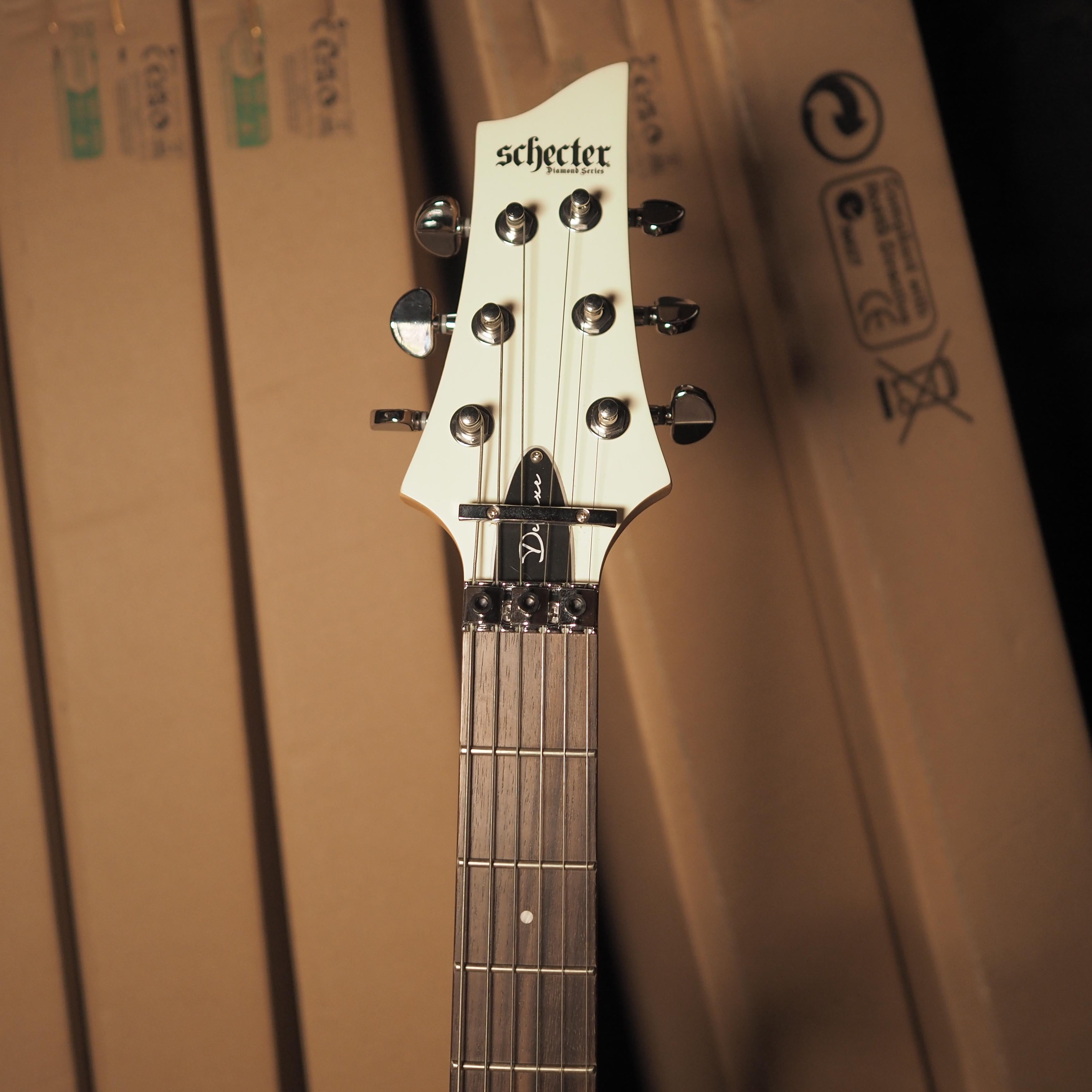 Schecter C6 FR Deluxe Electric Guitar - Gitar Listrik