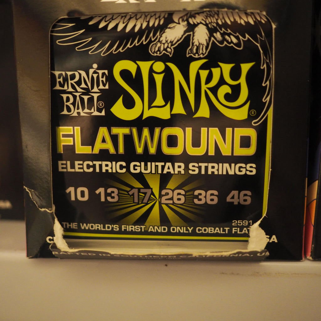 Ernie Ball 2591 Regular Slinky Flatwound Electric Guitar Strings 10-46