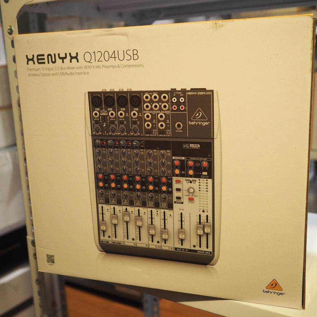BEHRINGER XENYX Q1204 MIXER WITH AUDIO INTERFACE