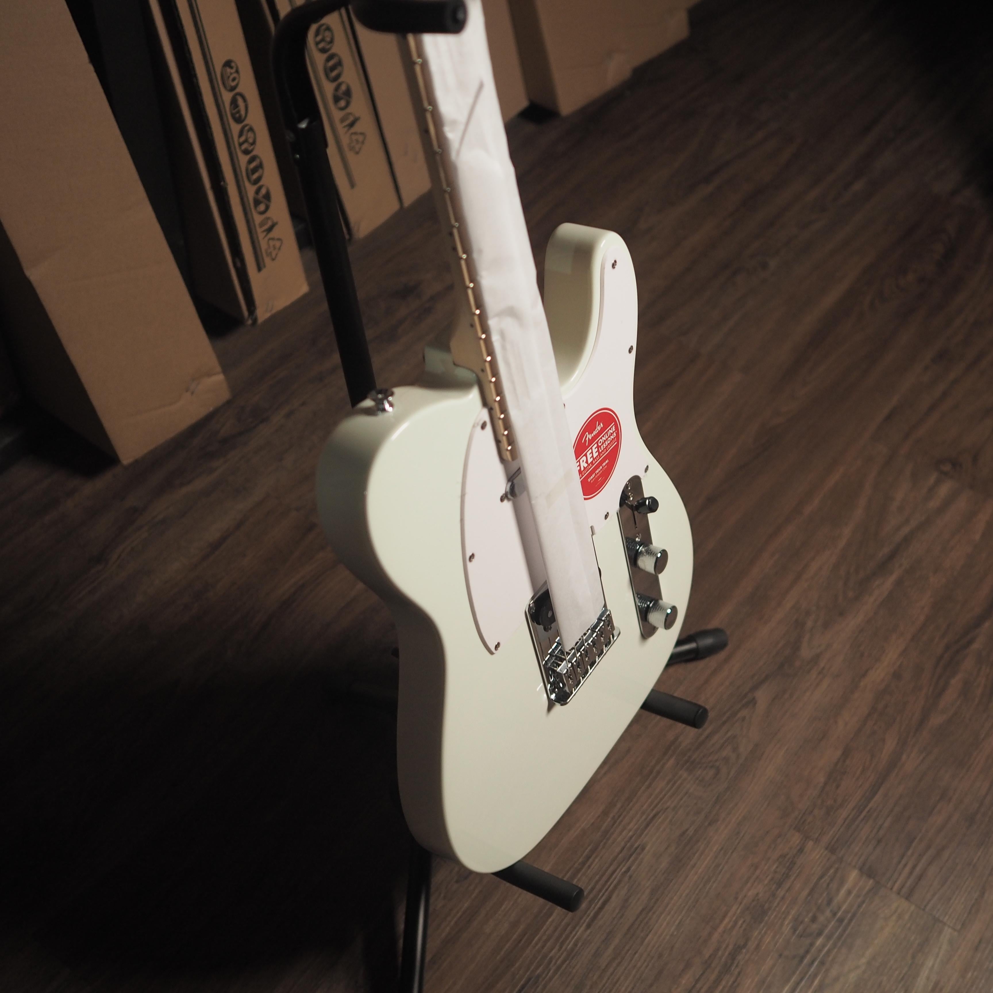 SQUIER FSR SONIC Telecaster Electric Guitar | Gitar Elektrik Listrik