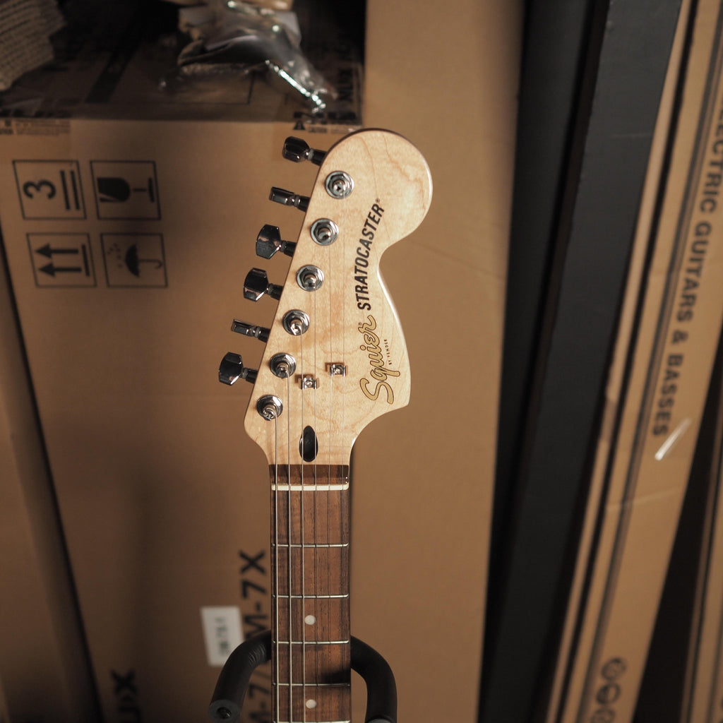 Squier Affinity Series Stratocaster Junior HSS Electric Guitar, Laurel FB - Gitar Elektrik