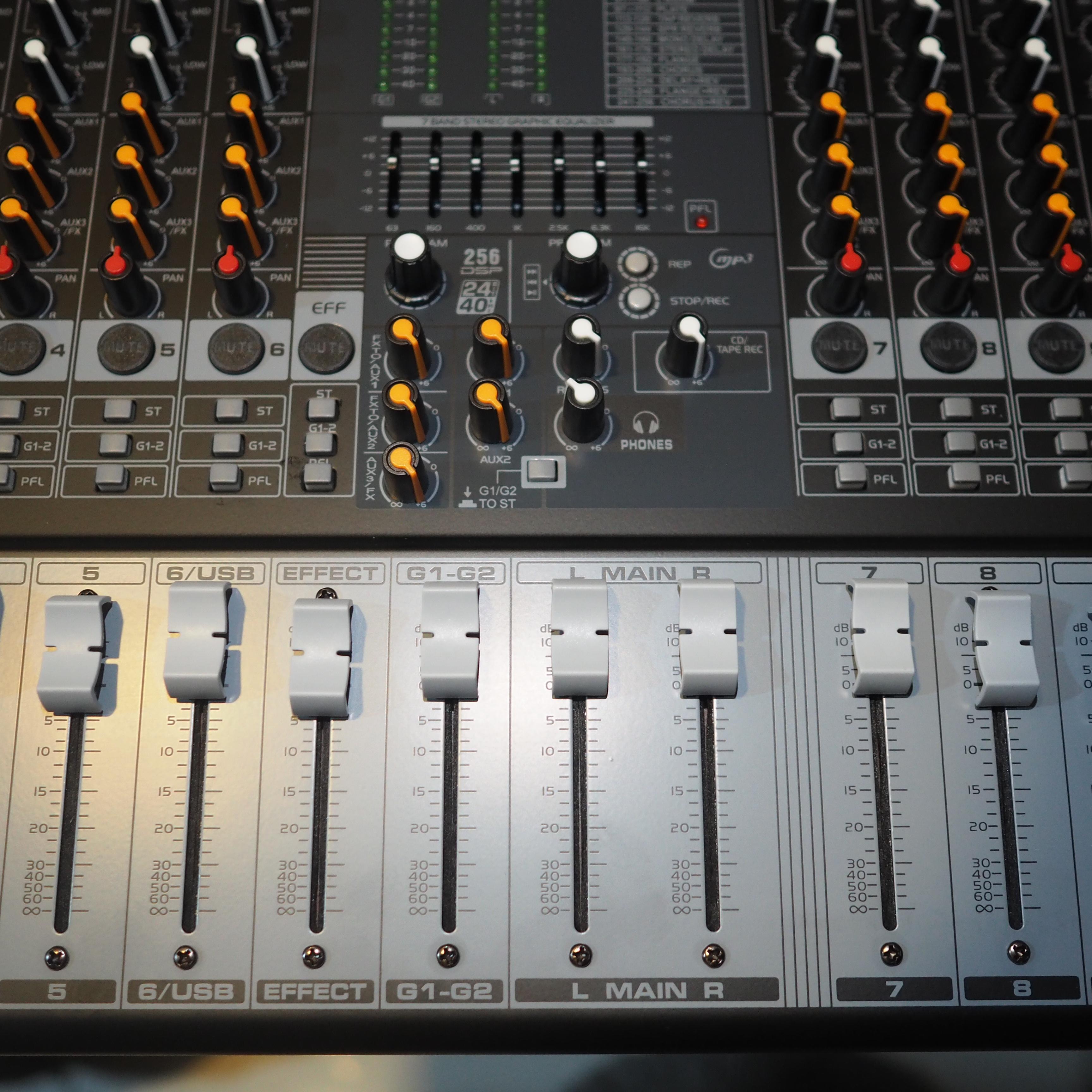RECORDING TECH LUXURY 12 | Luxury12 Professional Channel Audio Mixer