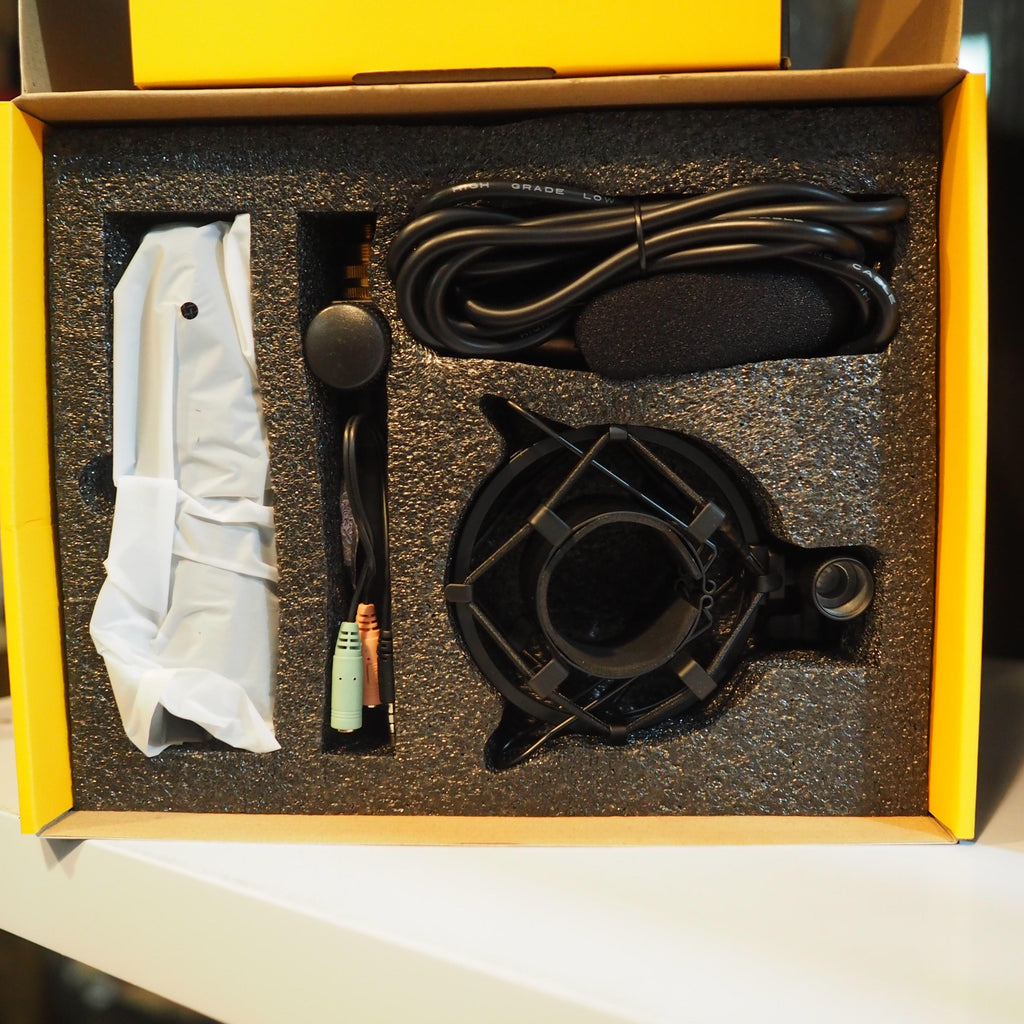 MAONO AU-A03T XLR CONDENSER MIC RECORDING