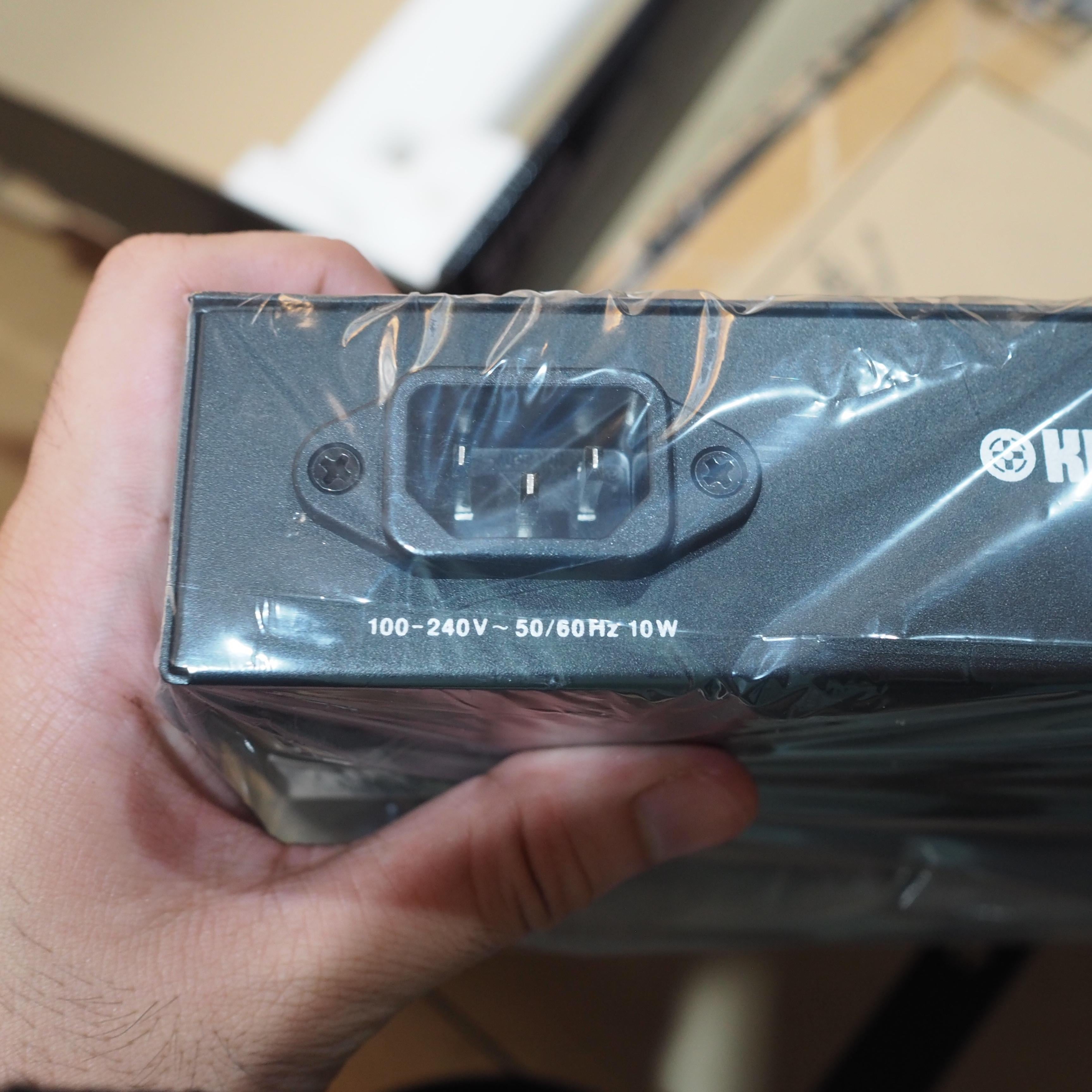 Klark Teknik DF1000 Ultra-Fast And Fully Automatic Dual-Channel Feedback Suppression Processor