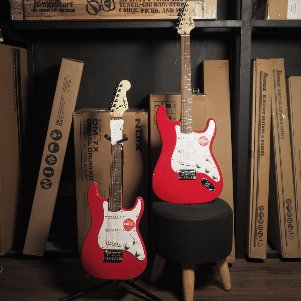 Squier Mini Stratocaster Electric Guitar, | Gitar Elektrik