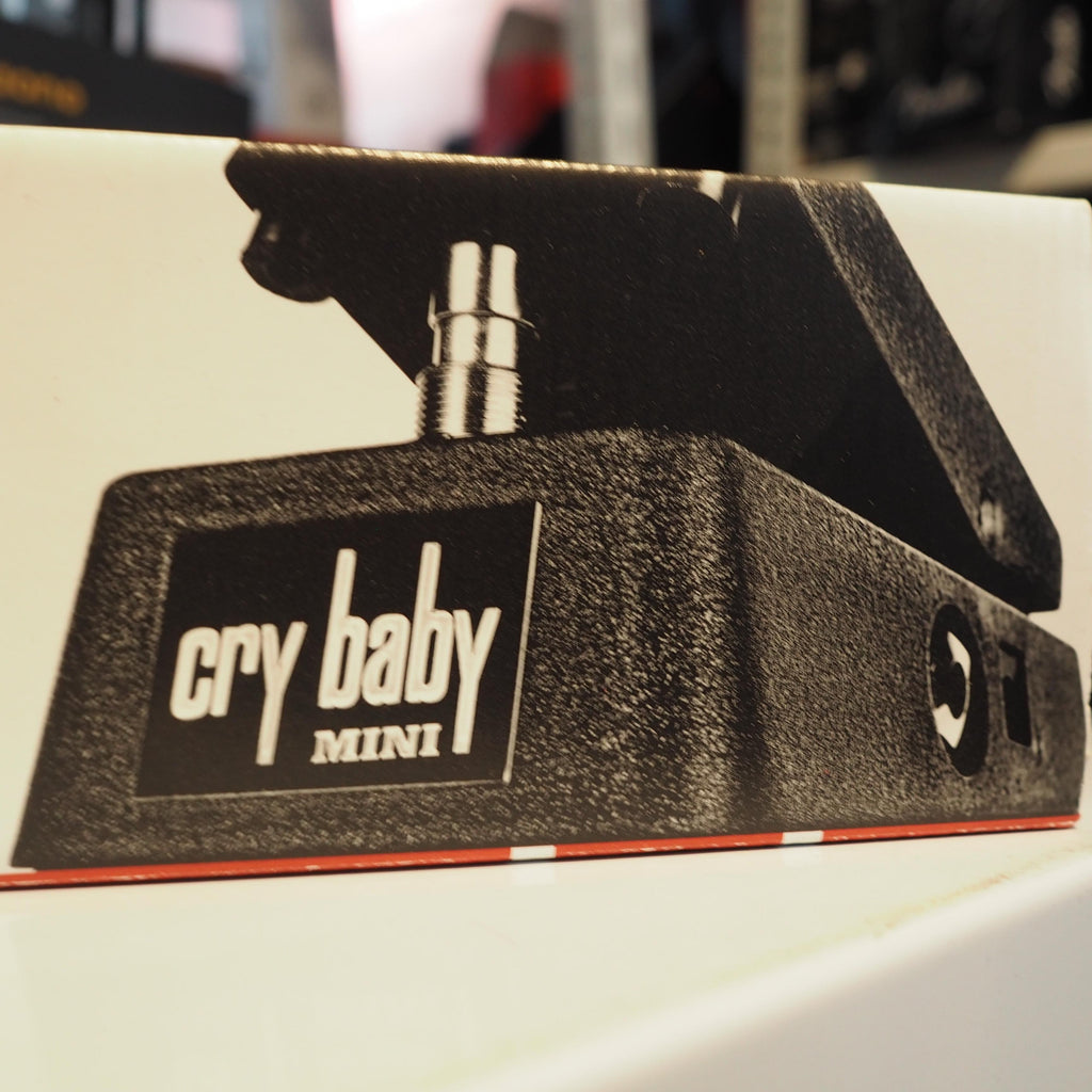 Jim Dunlop CBM95 Cry Baby Mini Wah Guitar Effects Pedal