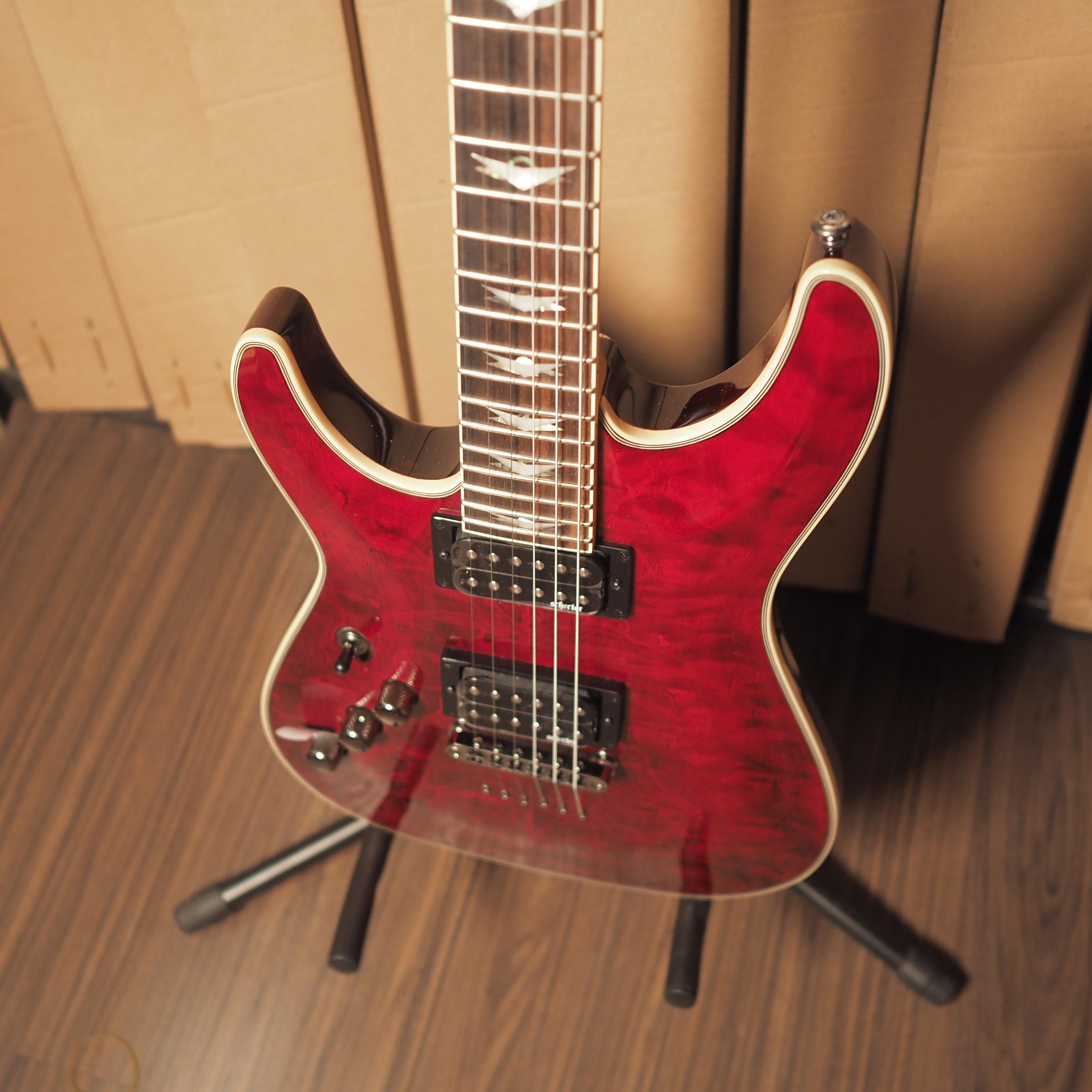 Schecter Omen Extreme-6 Left Hand Electic Guitar - Gitar Kidal