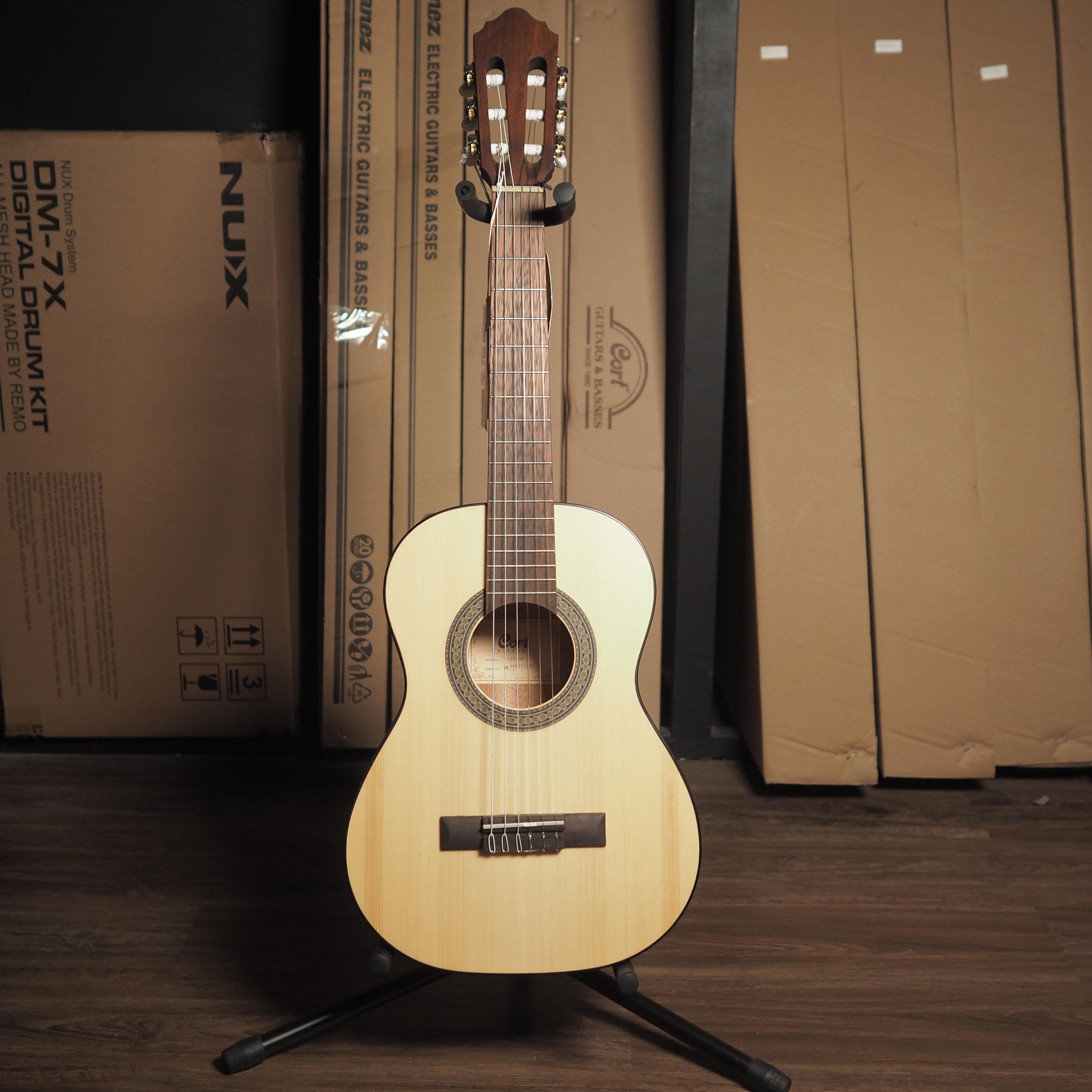 CORT AC50 1/2 Junior Acoustic Classic Nylon Guitar | Gitar Nilon