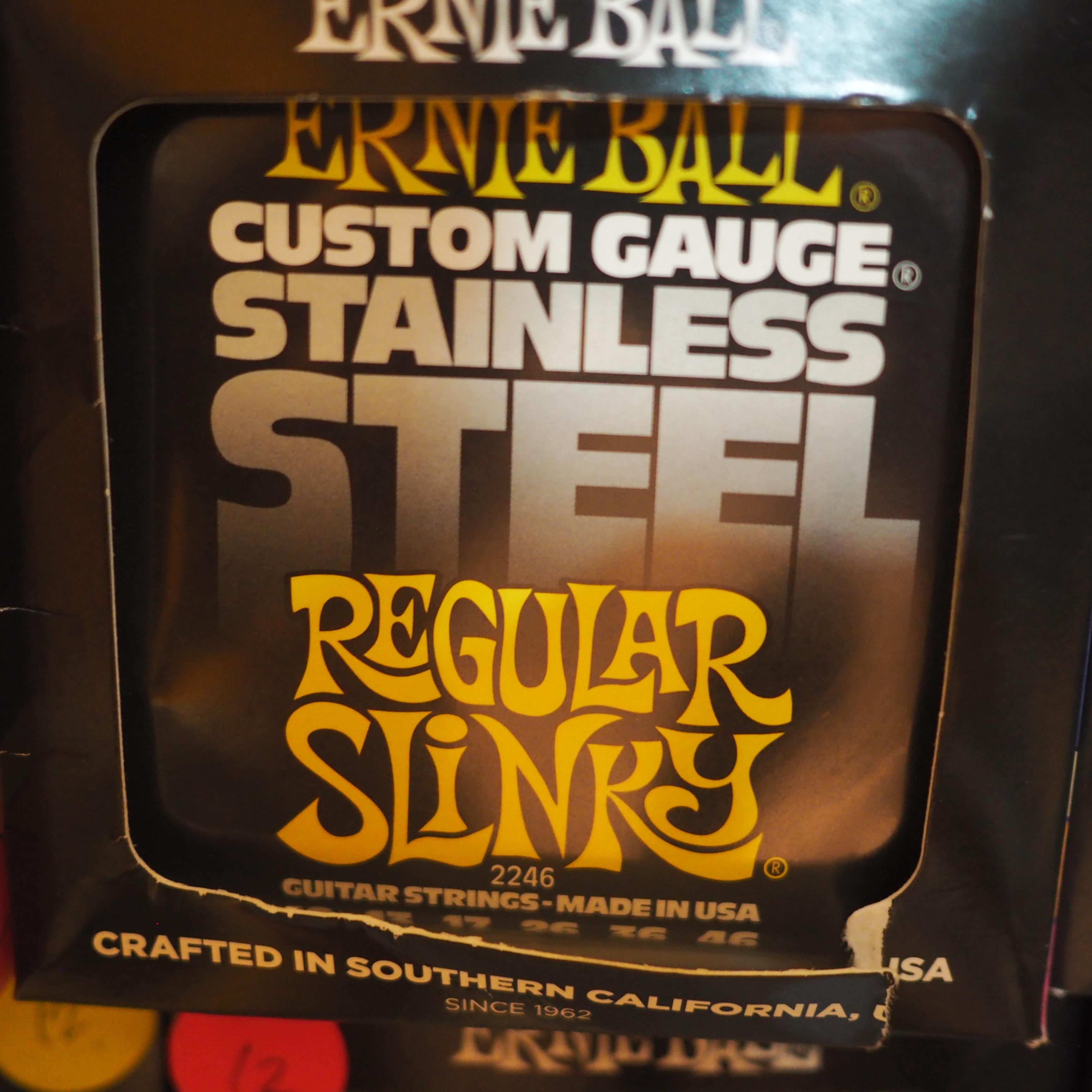 ERNIE BALL 2246 Regular Slinky Electric Guitar String 10-46 | Senar