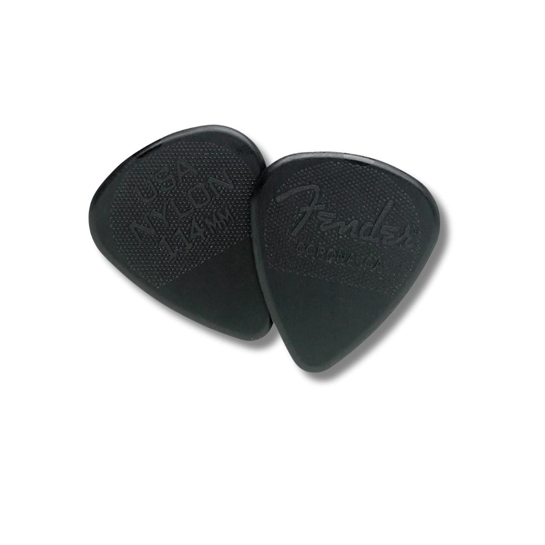 Fender Nylon Guitar Picks, 351 Shape 12-Pack - Pick Gitar Bass