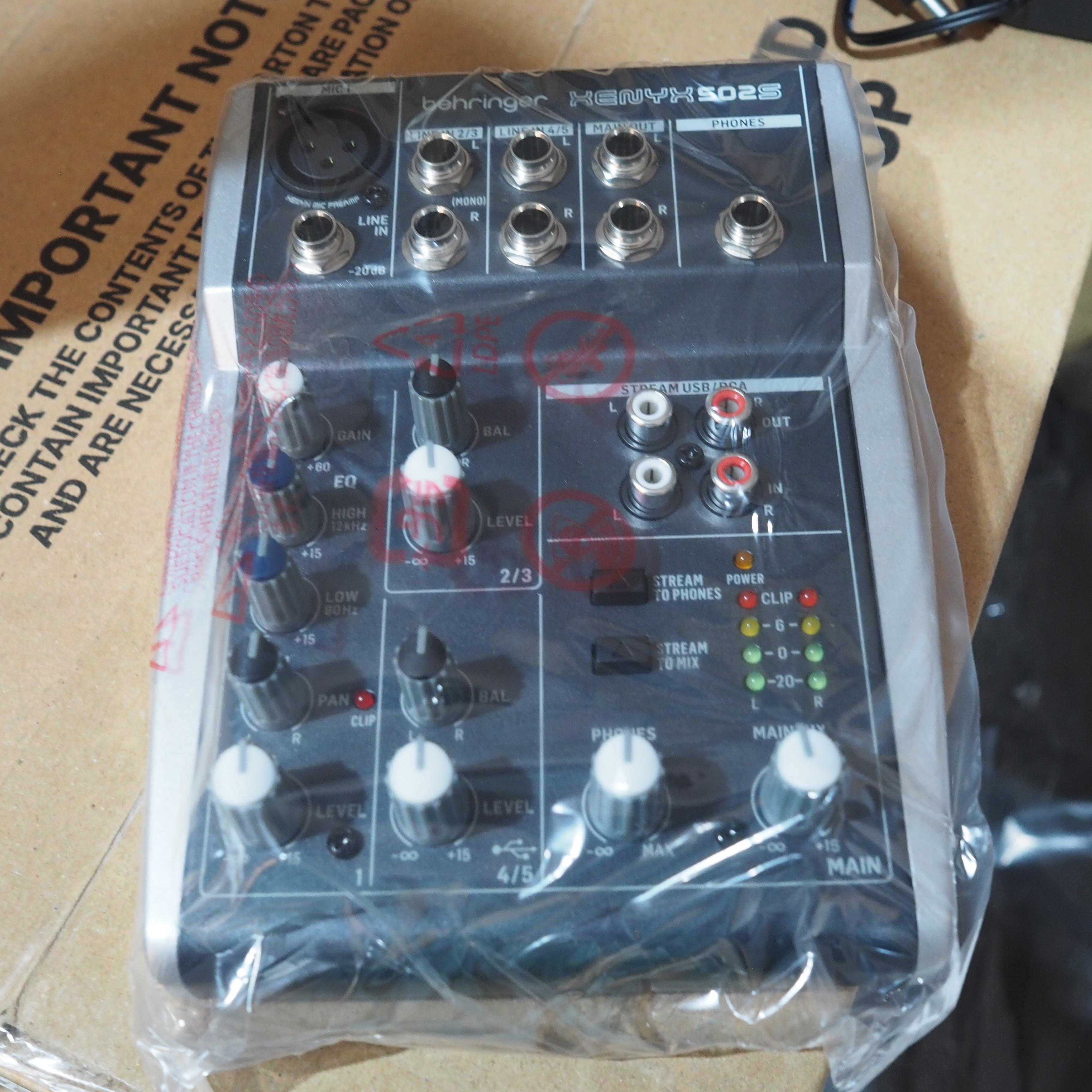 BEHRINGER XENYX 502S Premium Analog 5 Input Audio Mixer | 502USB