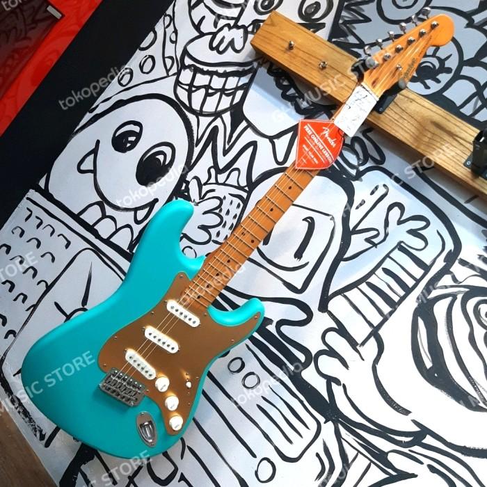 Squier 40th Anniversary Stratocaster Vintage Edition Electric Guitar