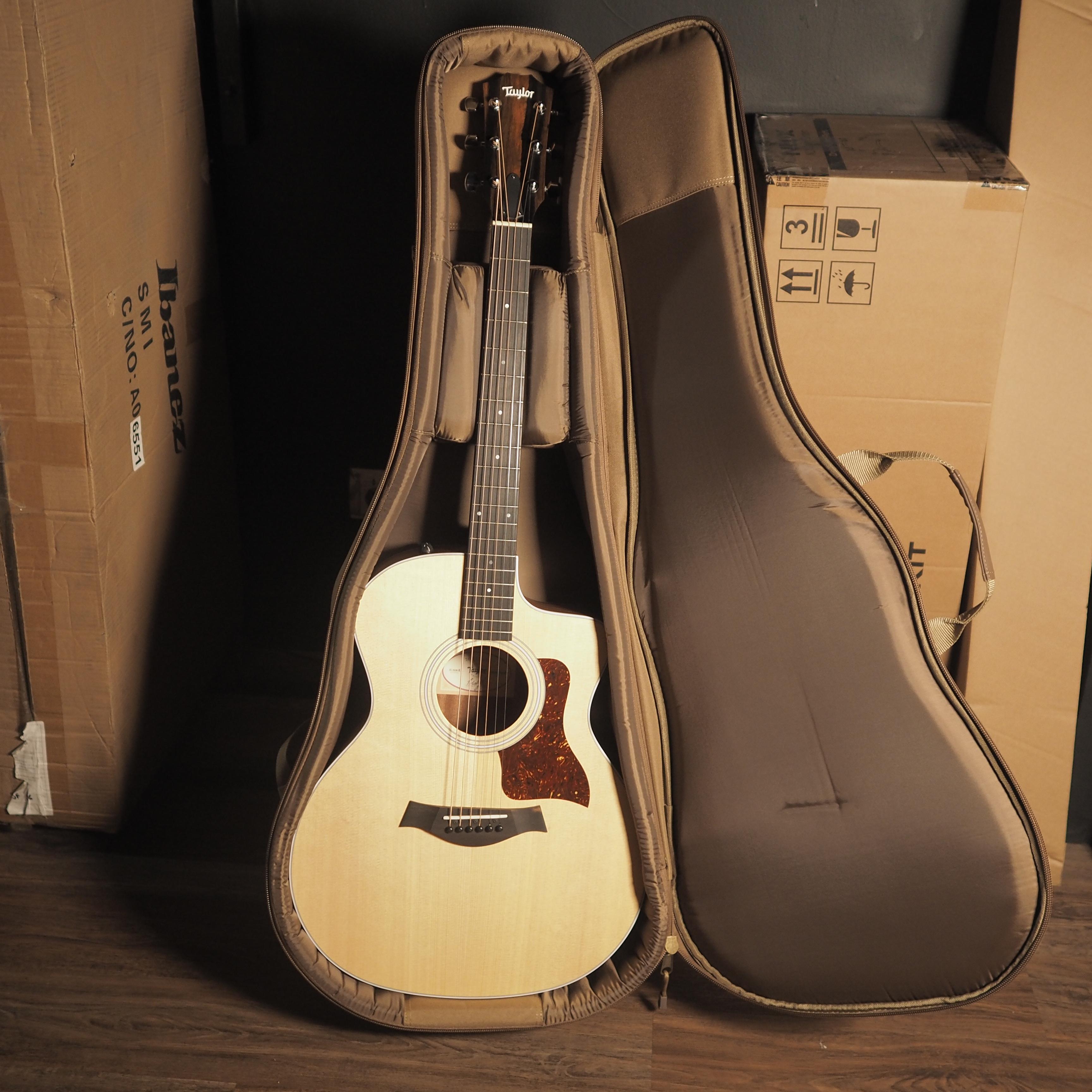TAYLOR 214ce Rosewood/Spruce Grand Auditorium Acoustic Guitar | Gitar